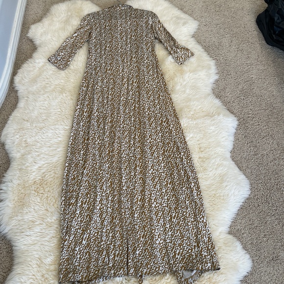 DVF Wrap Dress - Picture 1 of 6